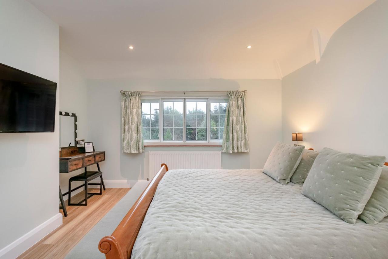 فندق Westleigh Ashtead المظهر الخارجي الصورة